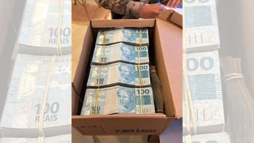 Dinheiro apreendido na Operação Sem Refino