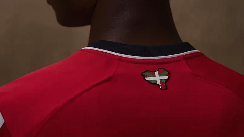 Detalhe do novo uniforme do Bilbao
