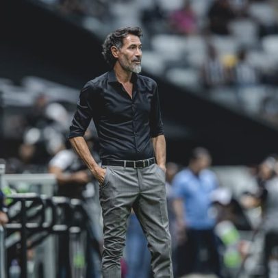 Domínguez elogia atuação do Atlético, mas vê gol no fim como derrota