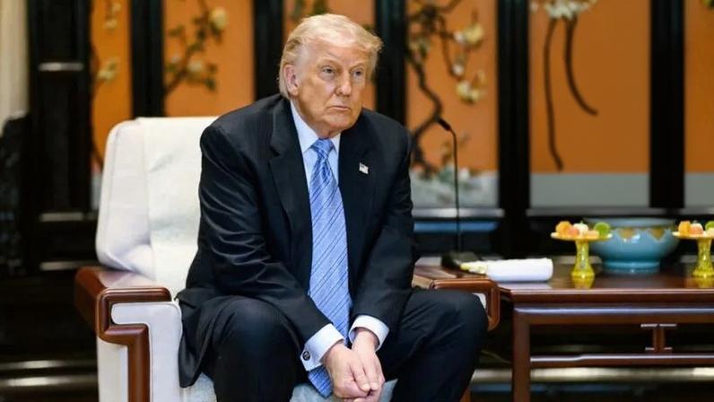 A medida pode encerrar o conflito contra o Irã, iniciado por Trump (foto) em 28 de fevereiro