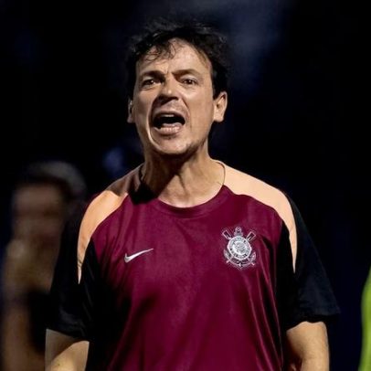 Diniz defende Yuri Alberto vaias do Corinthians e diz que Memphis quer ficar
