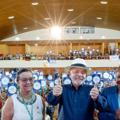 Lula comenta que Bolsonaro recebeu milhões para filme