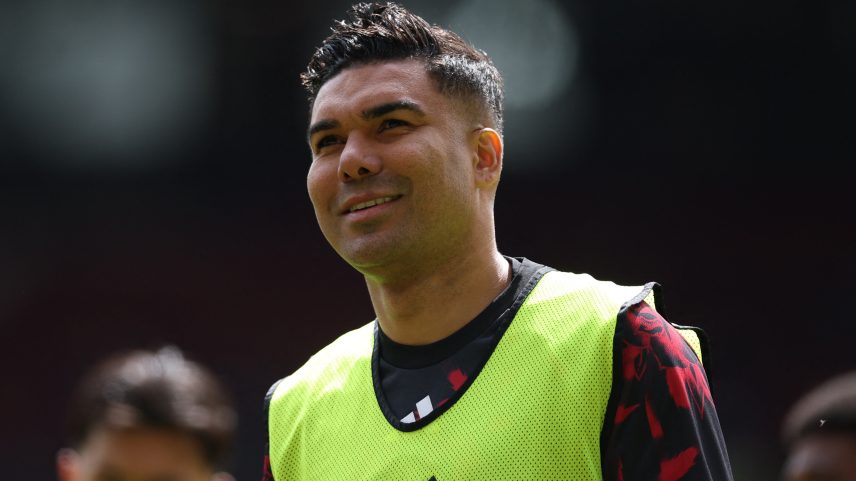 Casemiro deve jogar ao lado de Lionel Messi na próxima temporada