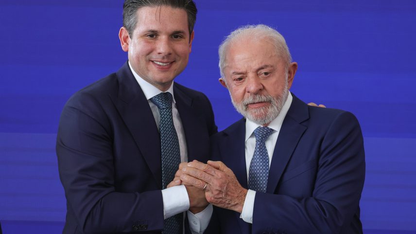Motta e Lula defendem o fim da escala 6x1