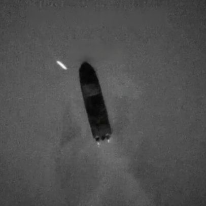 Exército dos EUA mata 2 em ataque a barco no Caribe
