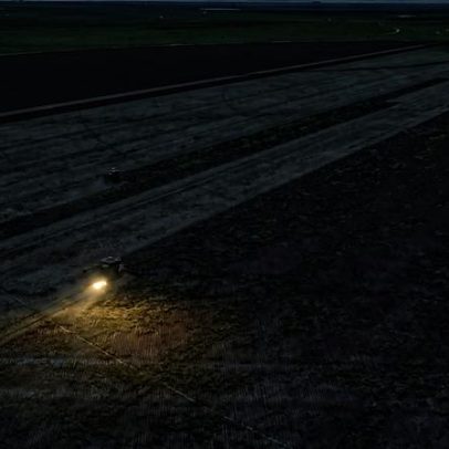 Conflito eleva custos de fertilizantes e freia expansão agrícola no Brasil