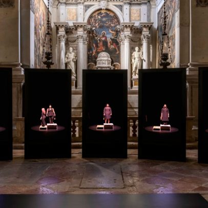 Gabrielle Goliath comenta pavilão cancelado e exibe obra em igreja de Veneza