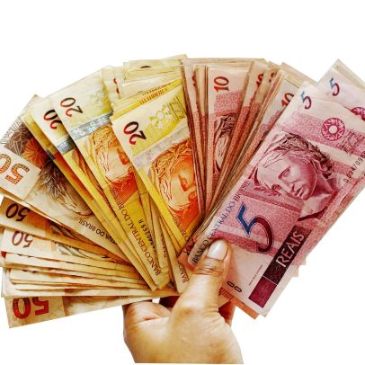 Empréstimo pessoal: taxa média nos bancos sobe para 8,59%, aponta Procon