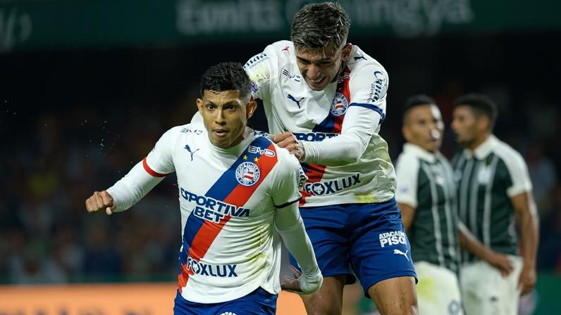 Erick Pulga abre o placar em Coritiba x Bahia (Foto: Catarina Brandão/EC Bahia)