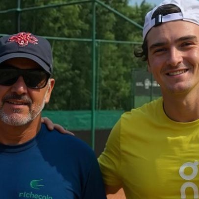 Professor e primeiro técnico de João Fonseca exalta vitória sobre Djokovic