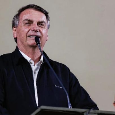 Bolsonaro recebe alta após cirurgia no ombro