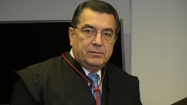 Alcides Martins Ribeiro Filho havia ingressado na magistratura na década de 1990