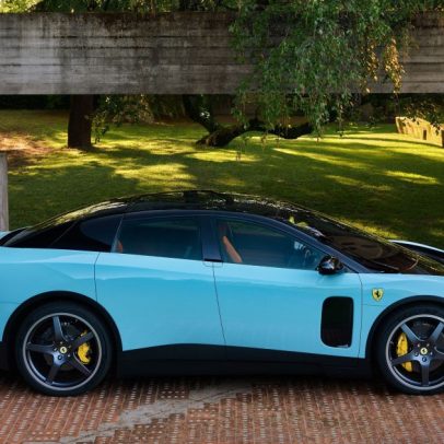 Ferrari cai na bolsa após declaração de ex-presidente aumenta pressão