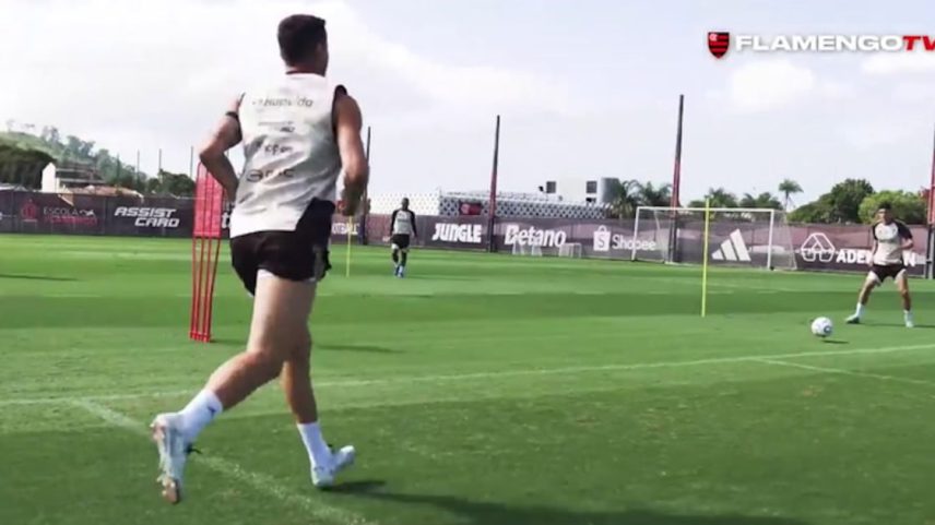 Mengão trabalha no Ninho do Urubu antes de partir para Medellín, onde enfrentar o Independiente pela CONMEBOL Libertadores.