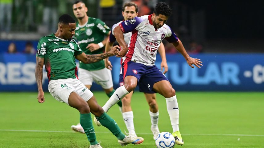 Palmeiras perde para o Cerro Porteño com gol de Vegetti e se complica na Libertadores; dê suas notas
