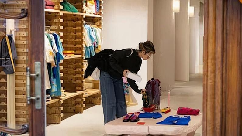 Un comercio textil en Barcelona.