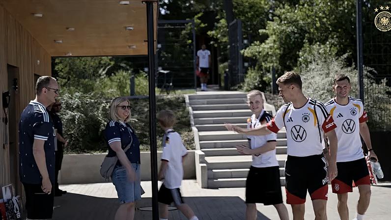 Confira os detalhes da primeira atividade da Alemanha em Herzogenaurach na preparação para a Copa do Mundo de 2026.