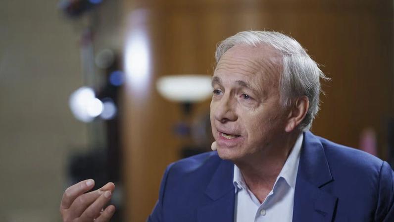 O sistema social e político dos EUA está em risco, segundo o fundador da Bridgewater Associates
