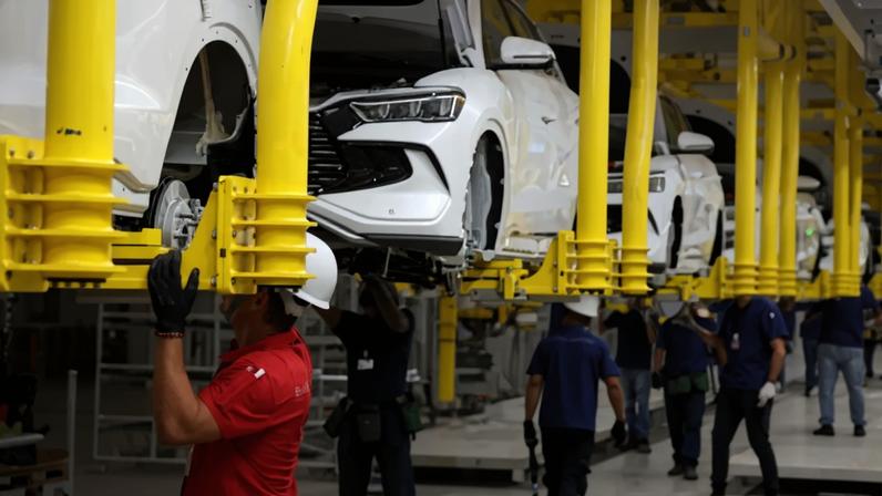 Fábrica de veículos elétricos da BYD no Polo Industrial de Camaçari - 03/02/2026 (Foto: REUTERS/Rafael Martins)