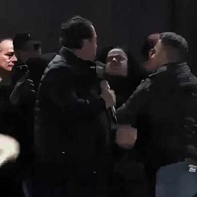 Confronto entre bolsonaristas e petistas em palco de festa agro