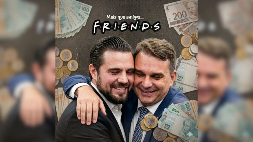 Na imagem, o senador Flávio Bolsonaro (à dir.) abraçado com Daniel Vorcaro (à esq.)