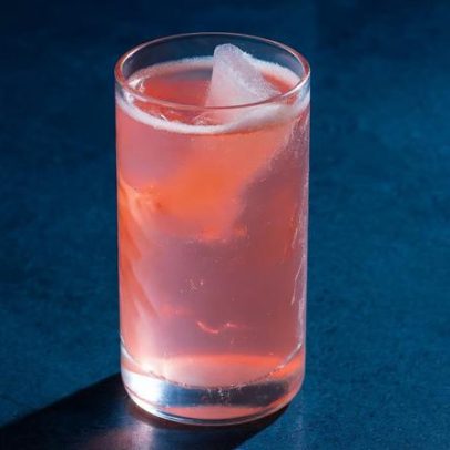Receita do Floradora Cocktail: ingredientes e modo de preparo