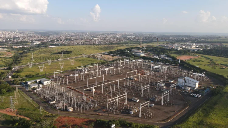 Primeiro reator a óleo vegetal foi instalado na Subestação em Bauru e pode reduzir em até 11% as emissões do setor elétrico (Divulgação)