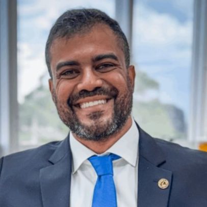 Secretário do governo é exonerado após prisão por violência doméstica