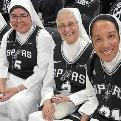 Freiras uniformizadas viralizam em jogo da NBA entre Spurs e Thunder