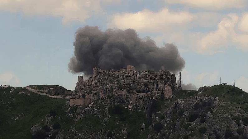 Fumaça sobe no sul do Líbano após ataques israelenses