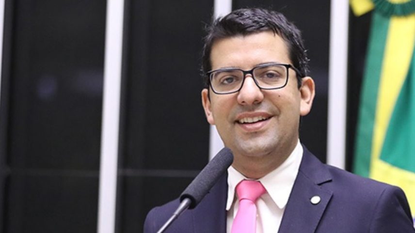 Deputado federal Marcelo Queiroz (PSDB-RJ) é alvo de buscas em operação da PF