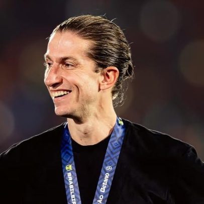 Filipe Luís fecha com Monaco com orçamento de 880 milhões