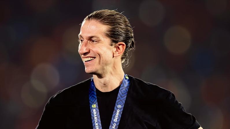 Filipe Luís teve todo o apoio de Jorge Mendes, empresário que foi de Cristiano Ronaldo, para fechar com o Monaco