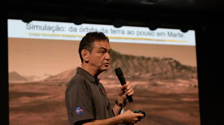 ‘Não existe plano B para sair desse planeta’, diz engenheiro da Nasa sobre preservação ambiental