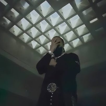 Drake lança três álbuns de surpresa no mesmo dia