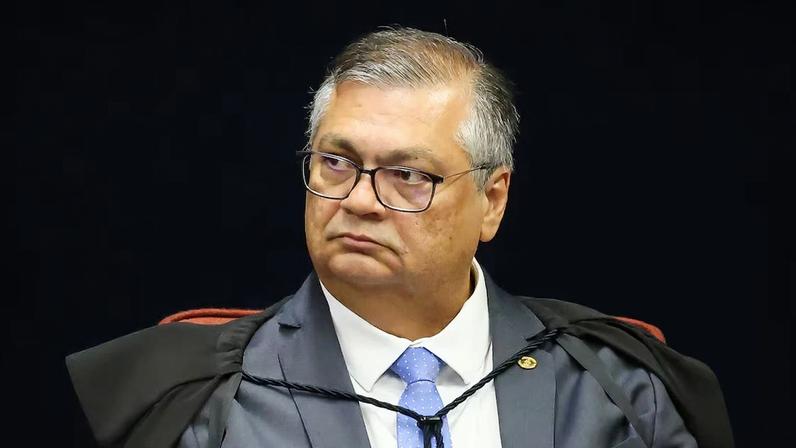 Dino prorroga afastamento de vice-prefeito de Macapá por suspeita de desvio de emendas parlamentares