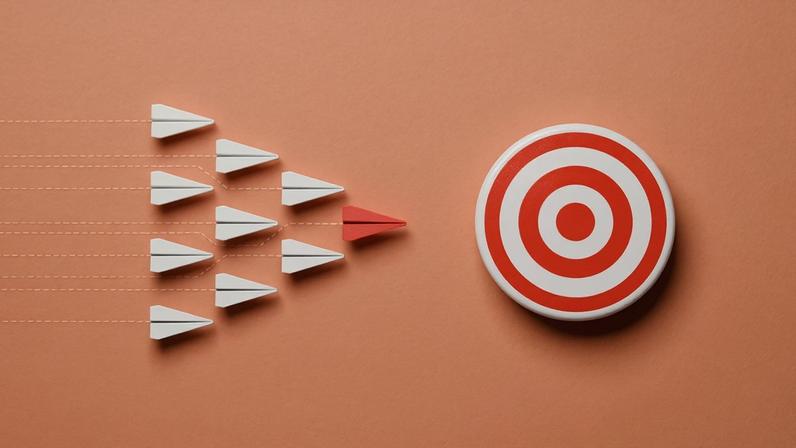 A inteligência artificial já influencia o planejamento, a criação e a análise de campanhas de marketing (J Studios/Getty Images)