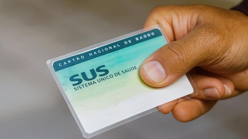 Carteirinha do Sistema Único de Saúde (SUS)