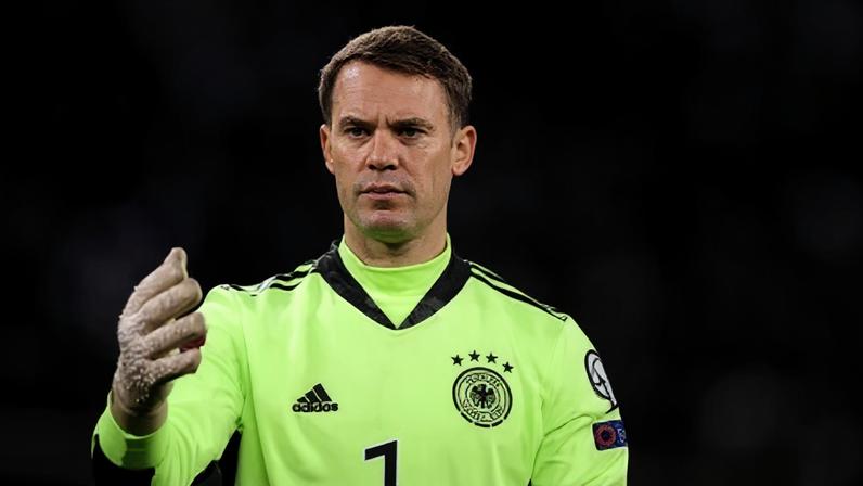 Manuel Neuer está de volta à seleção alemã