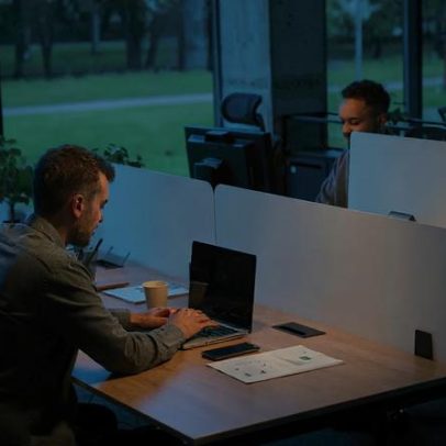 Deloitte aponta quatro estratégias de IA generativa para capital fechado