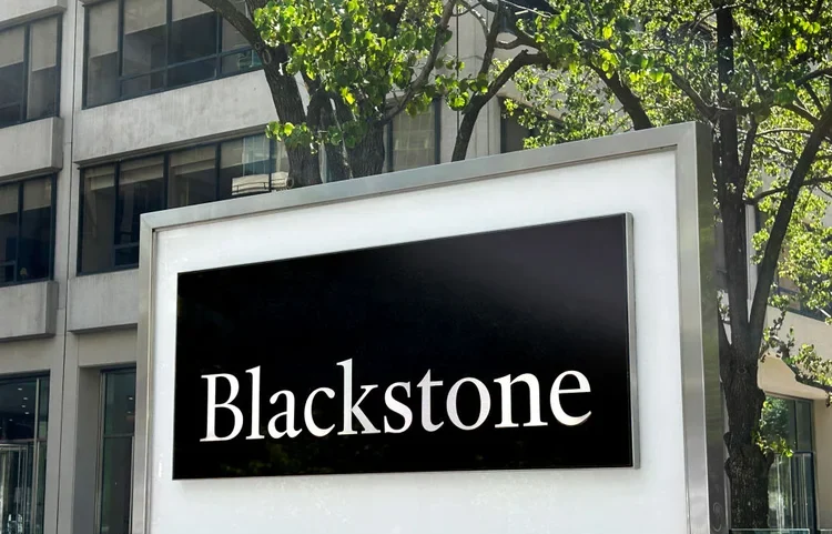 Blackstone: gestora quer acelerar empreendimentos no mercado de IA