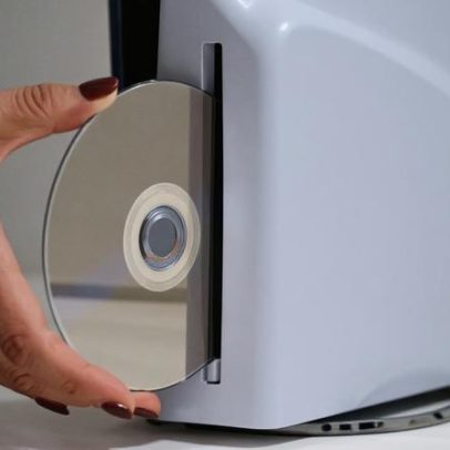 Mídia física volta, mas próxima geração de consoles pode encerrá-la