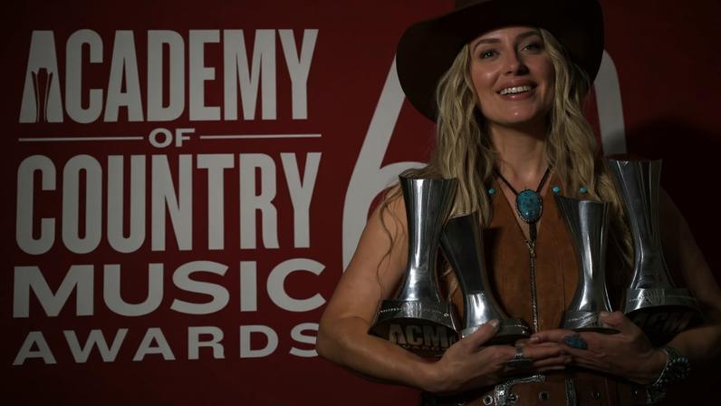 Onde assistir aos ACM Awards 2026 online gratuitamente