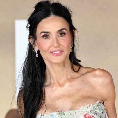 Quais fatores explicam as mudanças físicas de Demi Moore