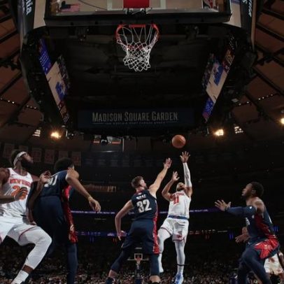Harden e Mitchell enfrentam Knicks em jogo decisivo: quem vence?