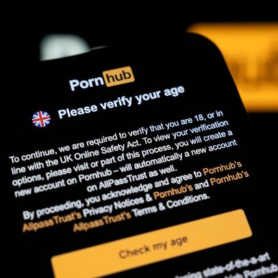 Pornhub reabre acesso a adultos no Reino Unido via verificação de idade da Apple