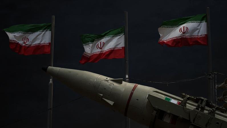 Radicalização: em vez de concessões, o Irã de Mojtaba Khamenei veta alternativas para acordo de paz (Majid Saeedi/Getty Images)
