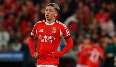 Jogador suspenso por racismo integra pré-lista da Argentina para a Copa