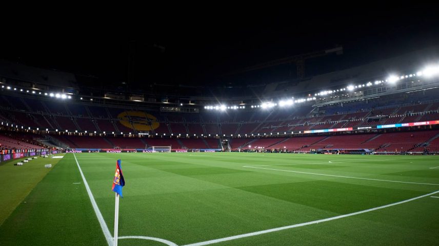 Camp Nou vai ser o palco da partida entre Barcelona e Real Madrid neste domingo, 10 (Pablo Rodriguez/Quality Sport Images/Getty Images)