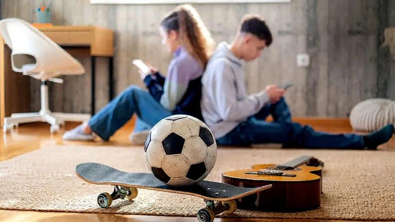 ELES NÃO SE MEXEM - Entre o esporte e o smartphone: vício digital prejudica corpo e mente (StockPlanets/Getty Images)